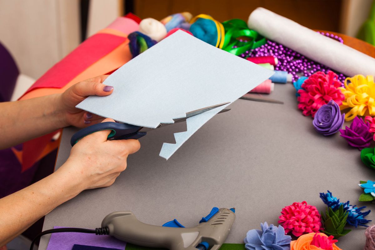 How To Cut Felt Shapes Easily